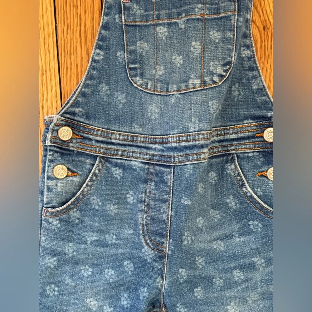 Boden Blue Floral Denim Overalls - Size 4 / 5 - Picture 2 of 4